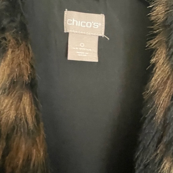 Chicos faux fur vest. Size 0. Fits like a medium. Brown and back animal print. - Picture 7 of 7